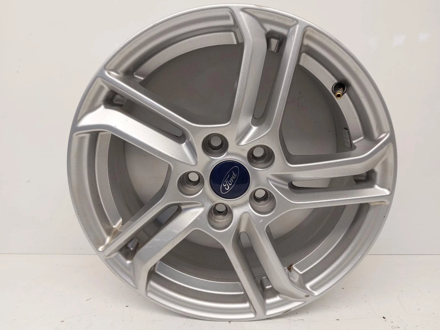 Ford Focus Mk4 Alloy Wheel 6.5j x 16h2 et50 Double Spoke