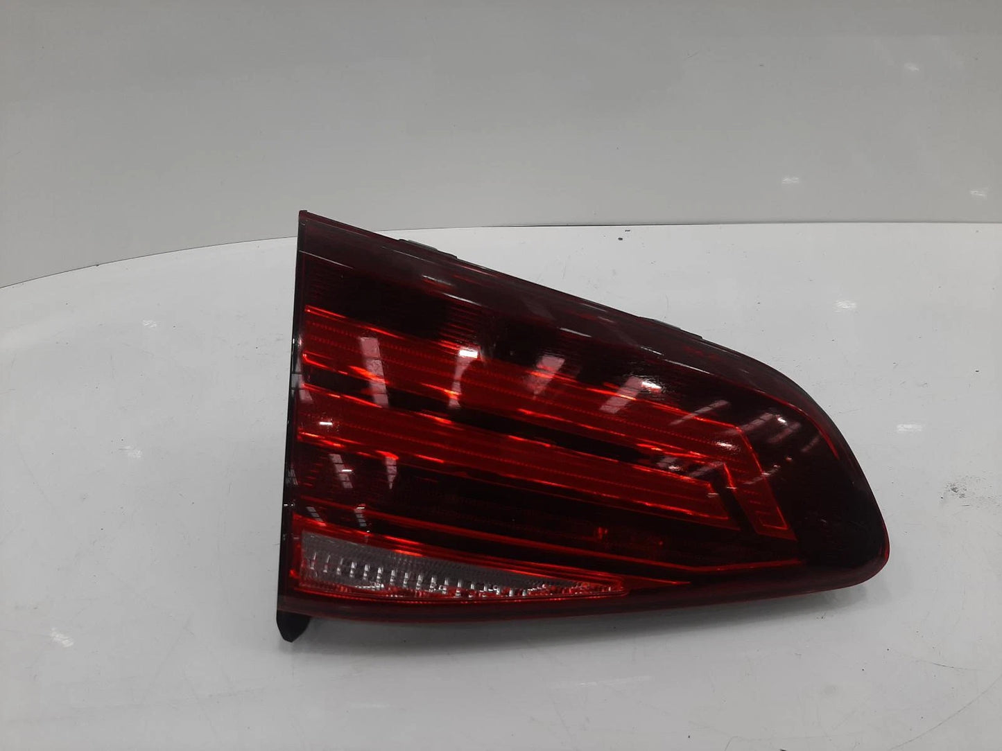 Volkswagen Golf Mk7 5G N/S Passengers Left Rear Inner Taillight Tail Light