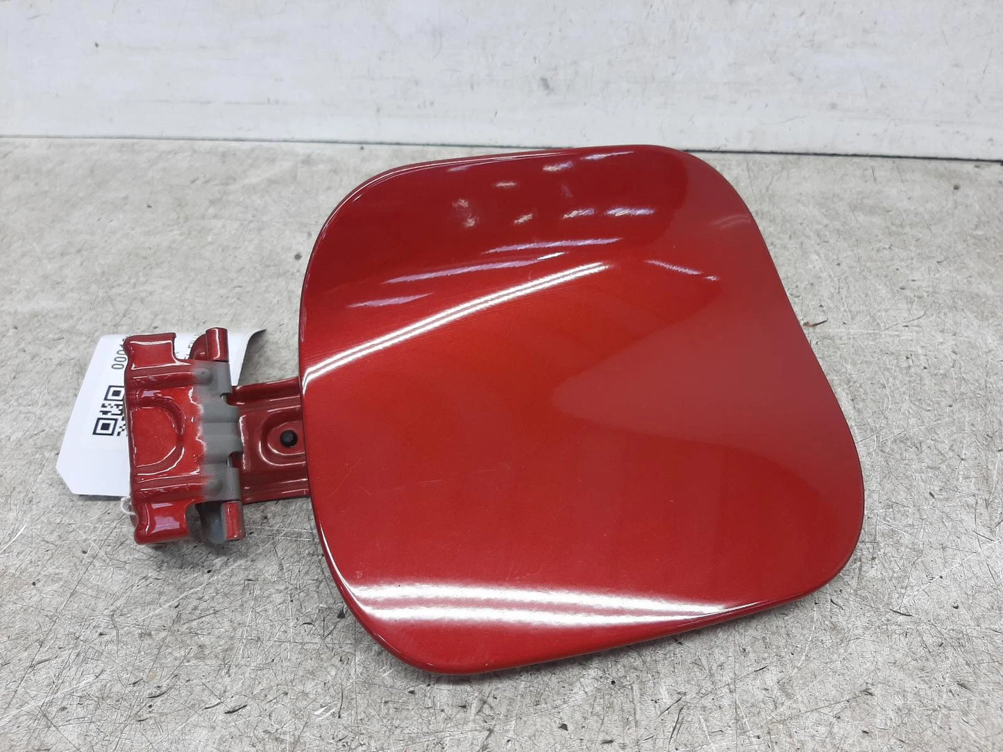Toyota C-Hr Mk1 (X10/X11) Red Fuel Filler Flap