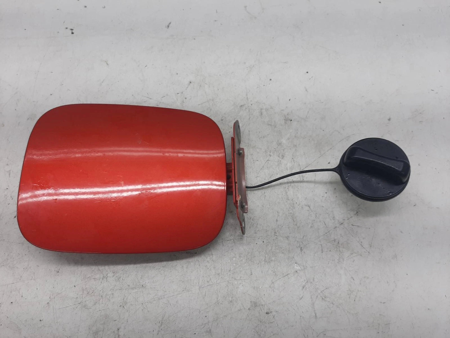 Renault Kadjar 1461Cc Diesel Red Fuel Filler Flap & Cap 788308330R