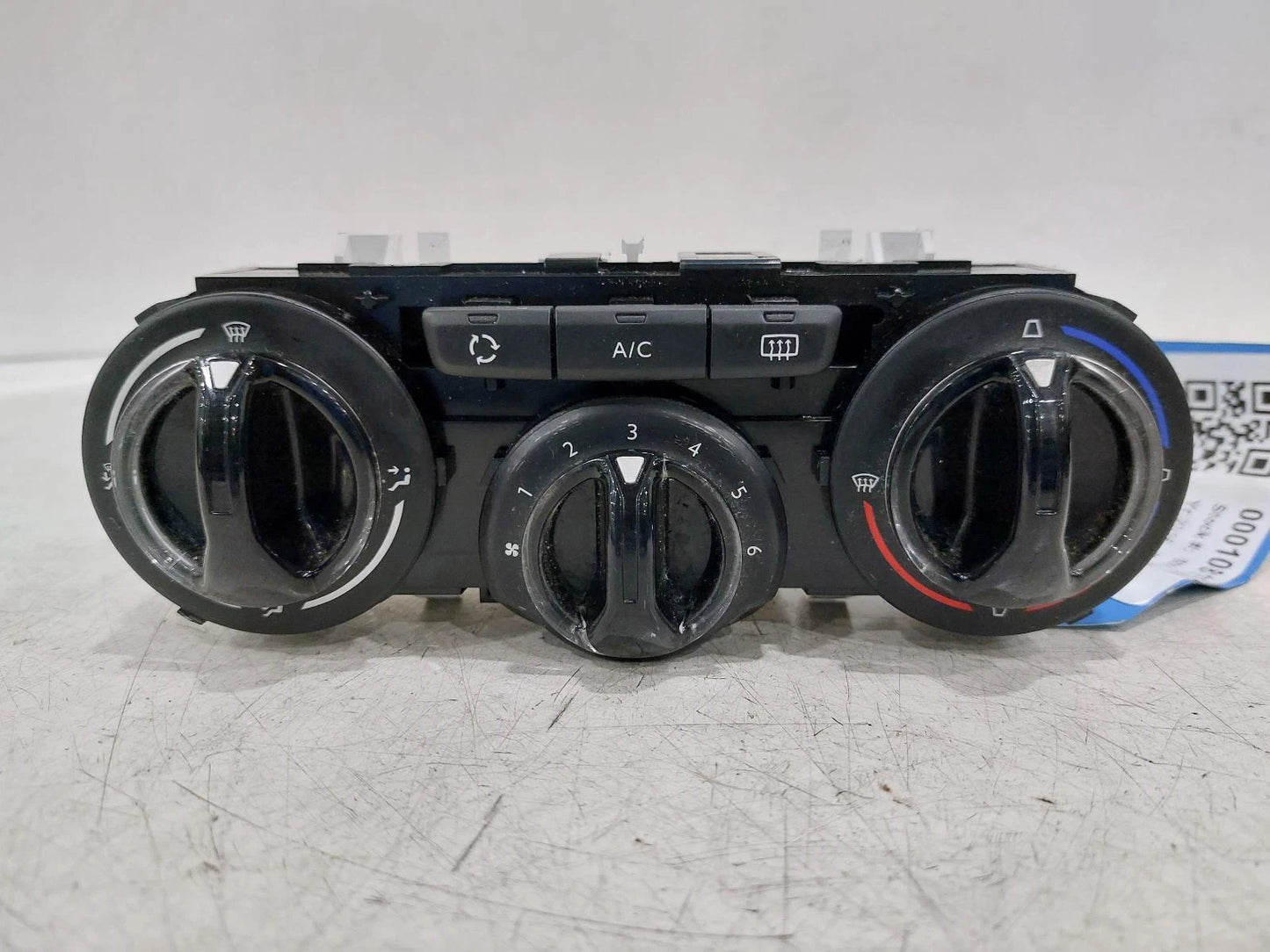 Peugeot 208 Heater Control Switch