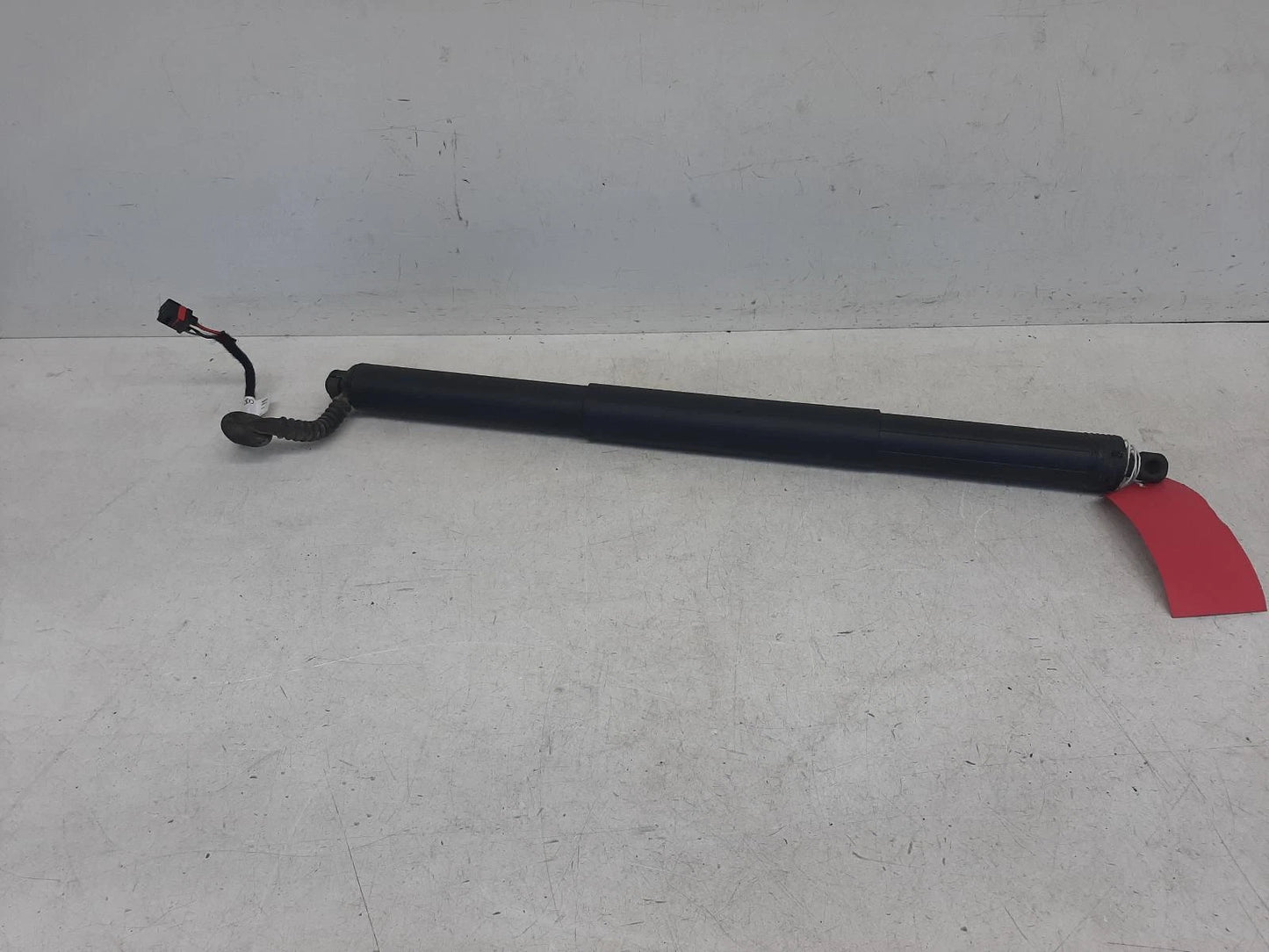 Audi Q5 Mk2 Hatch Strut/Shock
