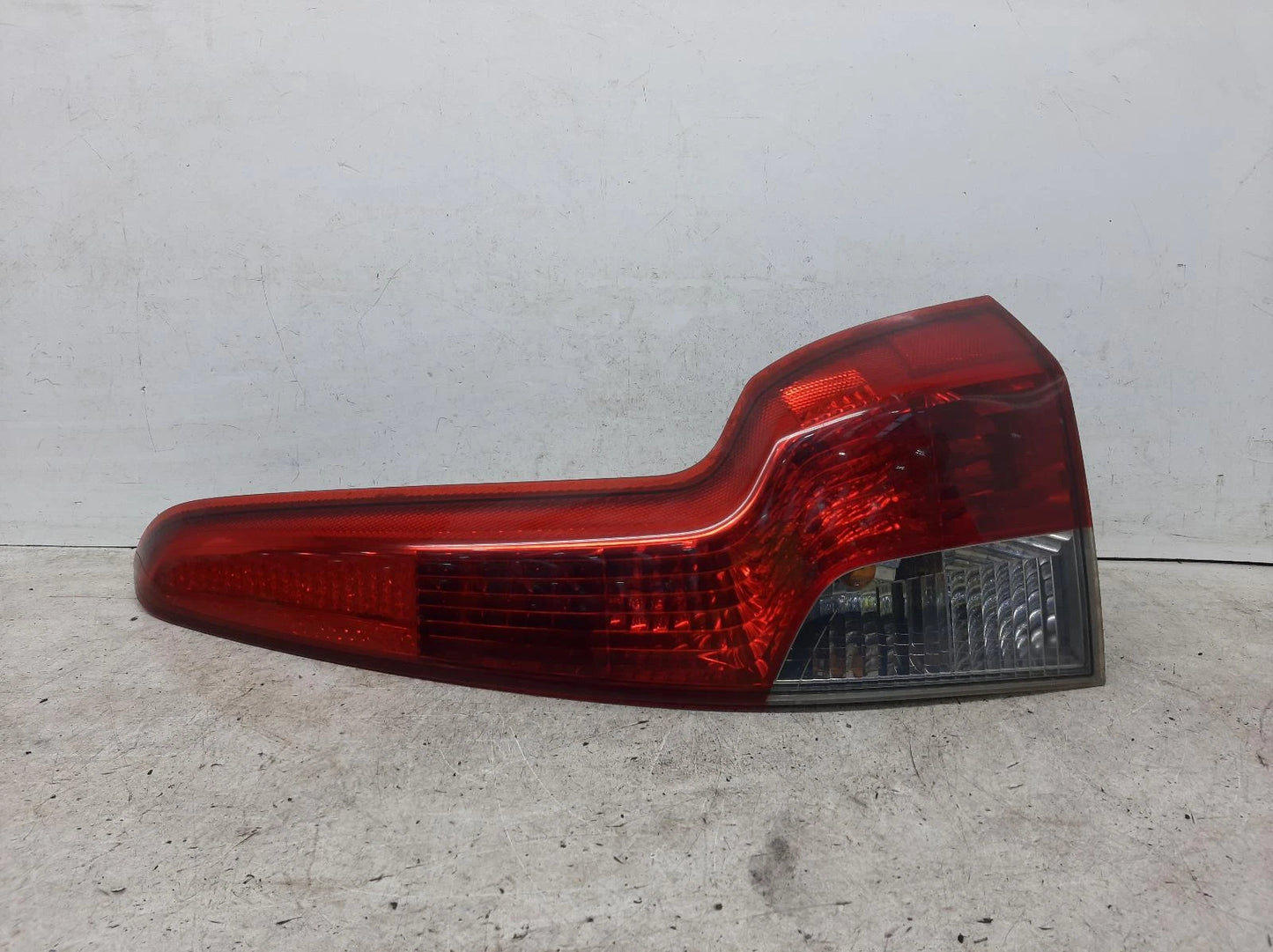 Volvo V50 Facelift Drivers Right Rear Taillight Tail Light