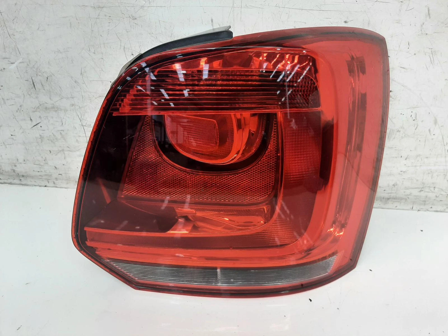 Volkswagen Polo 6R Drivers Right Rear Bulb Taillight Tail Light