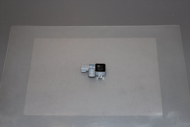 Renault Clio Airbag Sensor Centre Passengers Side