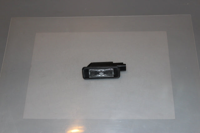 Citroen Picasso C4 Number Plate Light Drivers Side