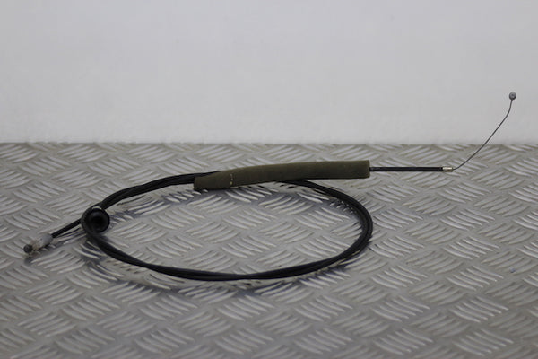 Toyota Auris Bonnet Cable (2011) - 1