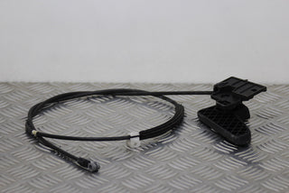 Volkswagen Polo Bonnet Cable (2010)