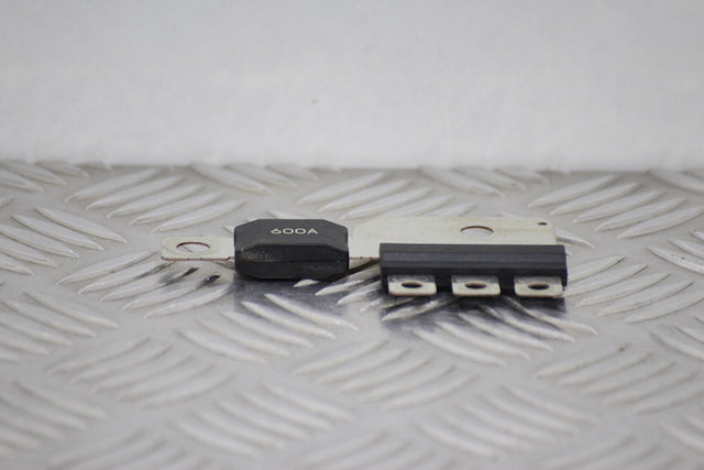 Opel Astra Battery Fuse Board