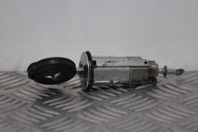 Mitsubishi Colt Door Lock Barrel with Key Front Drivers Side