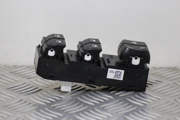 Kia Picanto Window Switch Front Drivers Side (2019) - 1