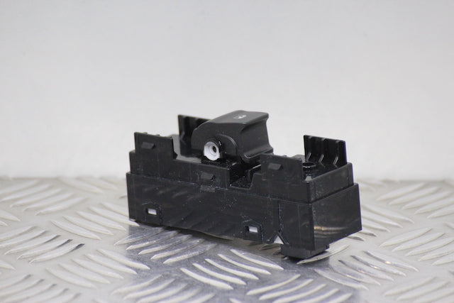 Hyundai i30 Window Switch Rear Passengers Side