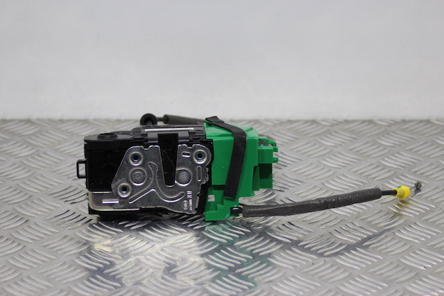 Hyundai i30 Door Lock Assembly Front Drivers Side