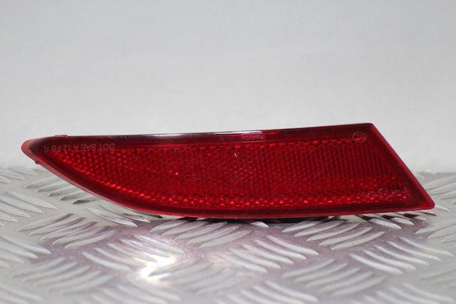 Ford Focus Reflector Rear Drivers Side