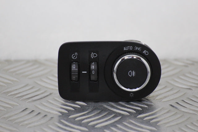 Opel Astra Headlight Control Switch