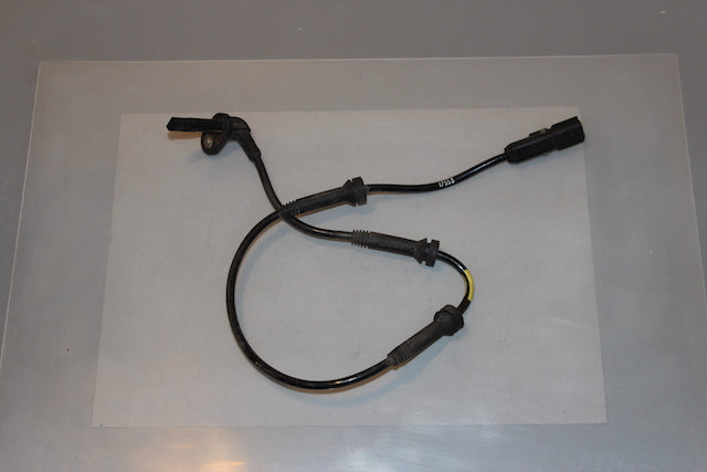Dacia Sandero Abs Sensor Front Drivers Side