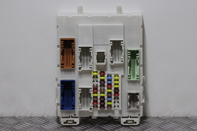 Ford Focus Fuse Box