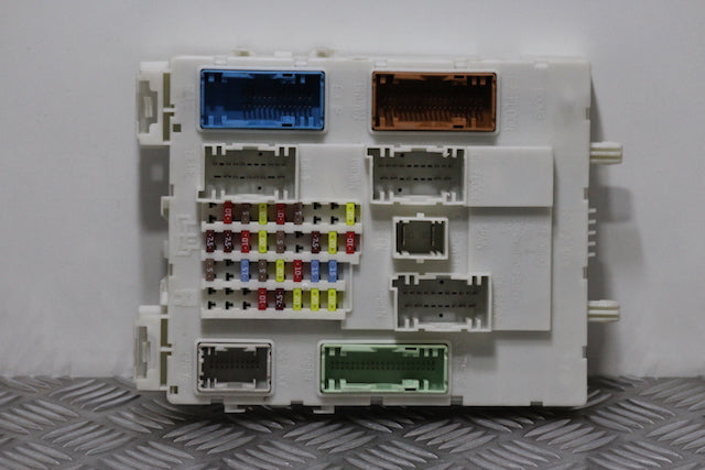 Ford Focus Fuse Box