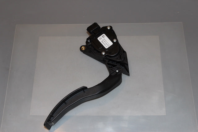 Renault Captur Accelerator Throttle Pedal