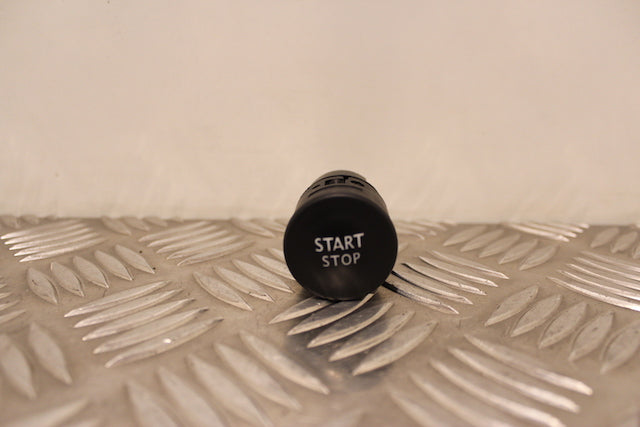 Renault Captur Switch Push Start