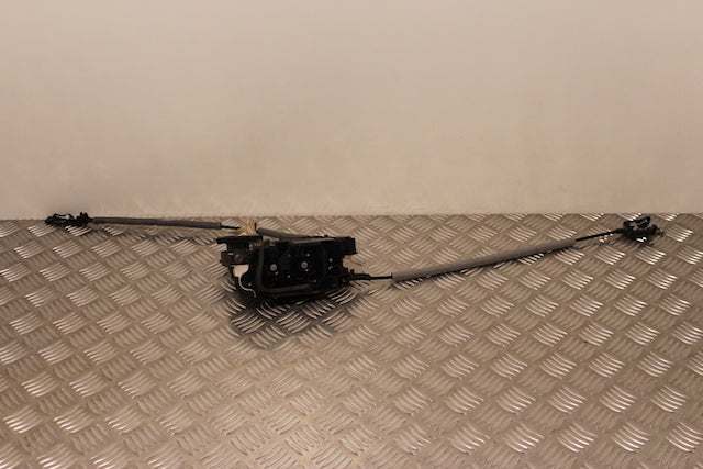 Volkswagen Golf Door Lock Mechanism Front Passengers Side