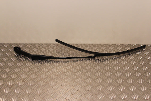 Ford Focus Wiper Front Passengers Side