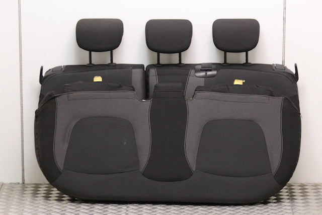 Renault Captur Seats Rear