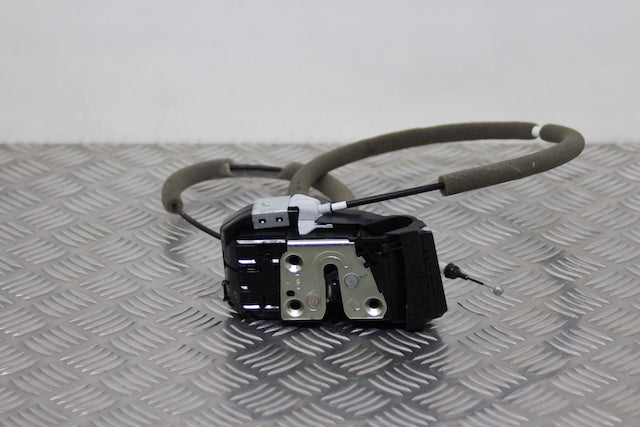 Nissan Qashqai Door Lock Mechanism Front Passengers Side