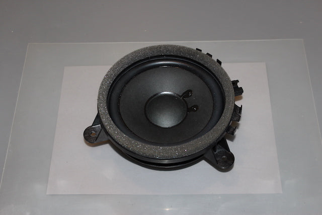 Volvo V40 Door Speaker Front Passengers Side