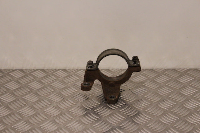 Volvo V40 Drive Shaft Drivers Side Centre Support Bracket