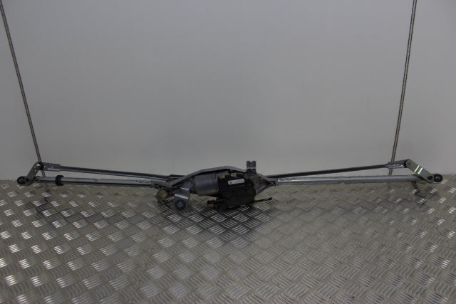 Opel Astra Wiper Motor with Linkage