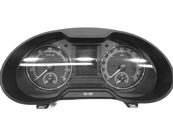 Skoda Octavia Speedometer (2019) 5E0920780F - 1