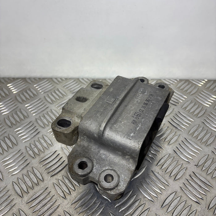 Volkswagen Golf Gearbox Mounting (2006)