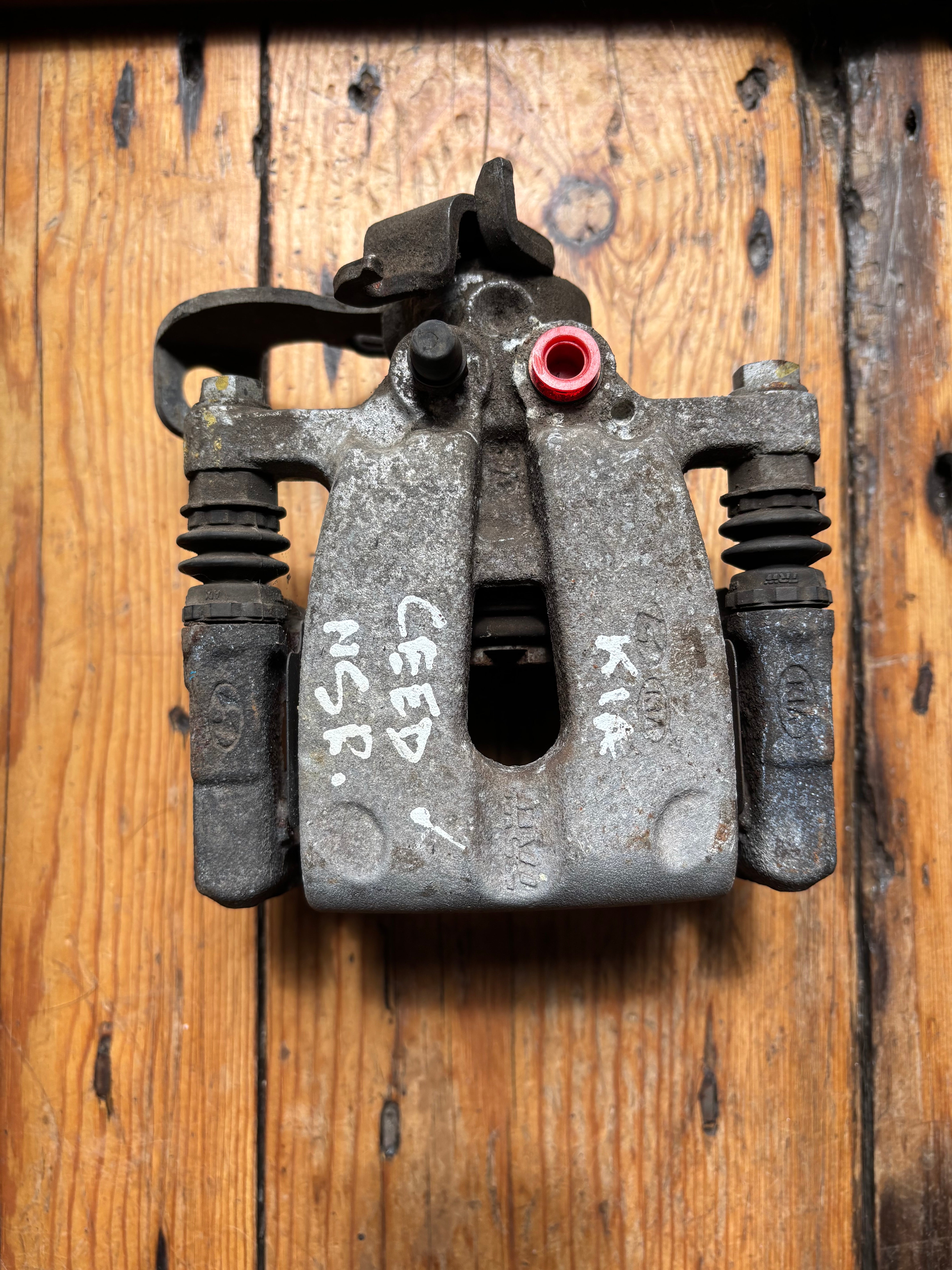 Kia Ceed Brake Caliper Rear Passengers Side (2014)