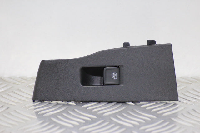 Volkswagen Polo Window Switch Rear Passengers Side 