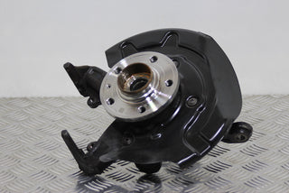 Volkswagen Polo Stub Axle with Hub and Bearing Front Passengers Side 