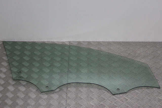 Volkswagen Polo Door Window Glass Front Drivers Side (2024) - Part photo