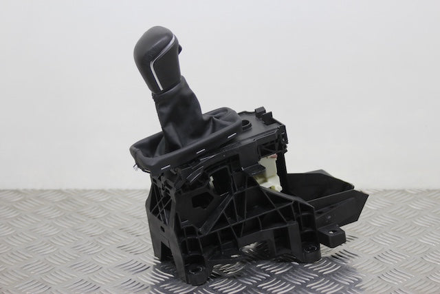 Toyota Corolla Gear Stick (2024) - Part photo