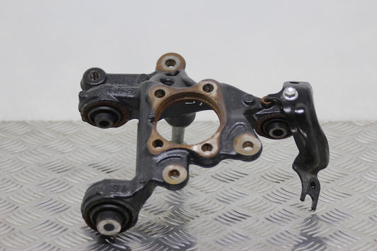 Toyota Corolla Stub Axle Rear Passengers Side