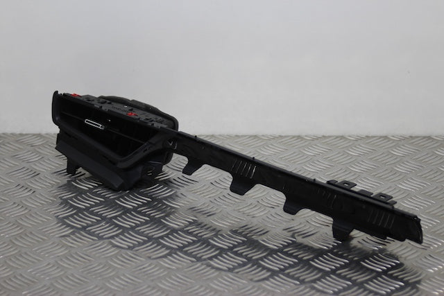 Toyota Corolla Dashboard Airvent Passengers Side