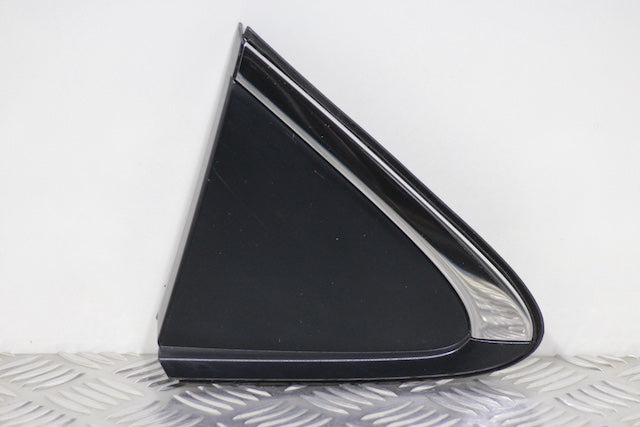 Toyota Corolla Quarter Panel Upper Trim Passengers Side (2024) - Part photo