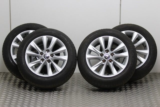 Toyota Corolla Wheel x4 (2024) - Part photo