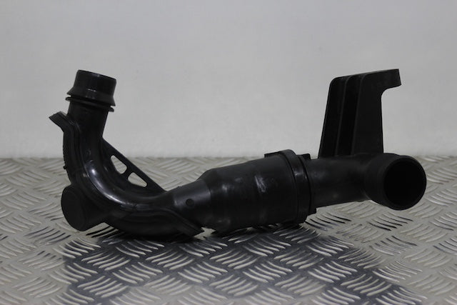 Ford Focus Air Feed Pipe from Turbo to Intercooler