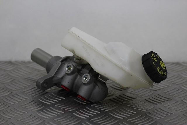 Ford Focus Brake Master Cylinder