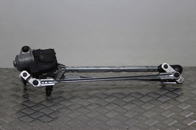 Ford Focus Wiper Motor with Linkage (2023) genuine OEM used part - CarBreakers.ie