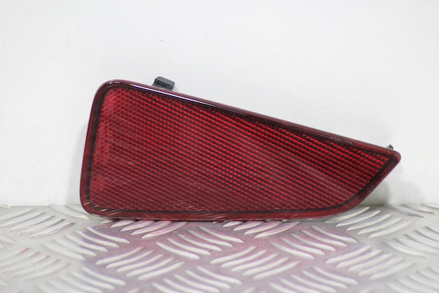 Ford Focus Reflector Rear Drivers Side