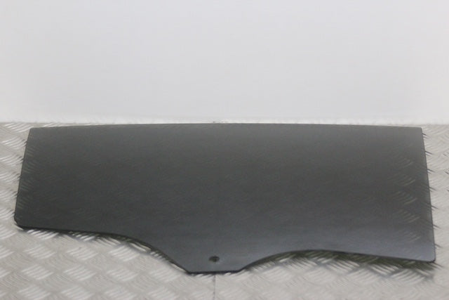 Ford Focus Door Window Glass Rear Drivers Side