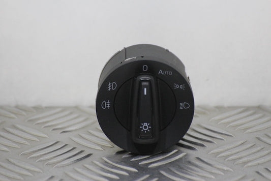Skoda Fabia Headlight Control Switch