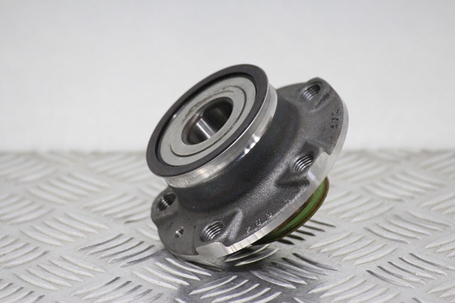 Skoda Fabia Hub with Bearing Rear Passengers Side