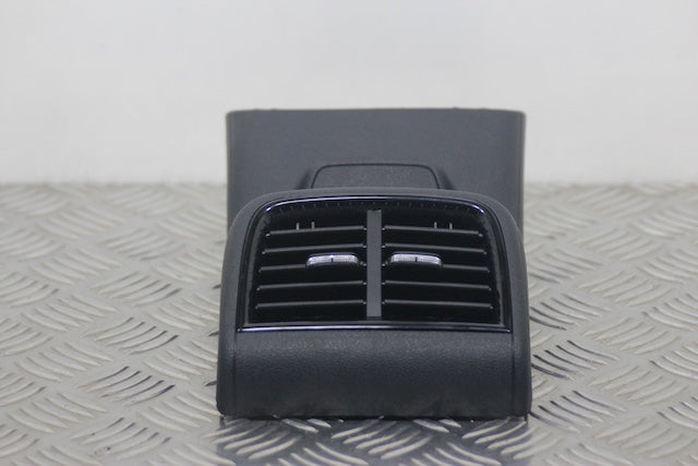 Skoda Fabia Airvent Center Rear